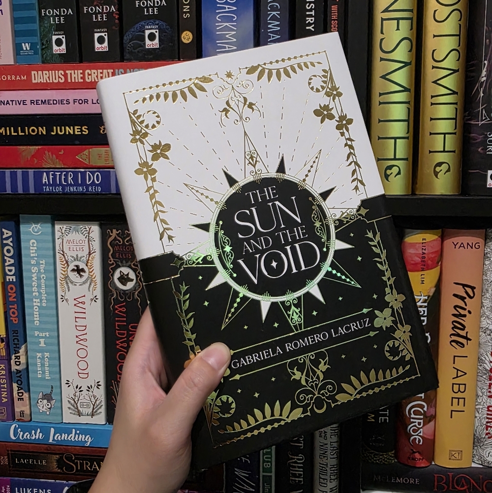 Illumicrate The Sun and The Void By Gabriela Romero Lacruz